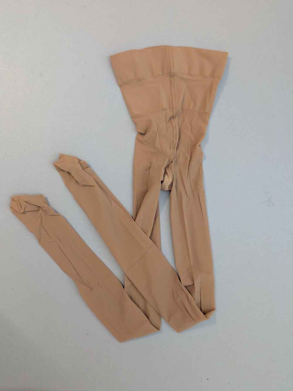 New SKIMS shaping tights, small
